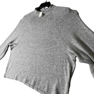 H&M Heather Gray Mock Neck L.Long Sleeve Raglan Pullover Stretchy Casual Comfort